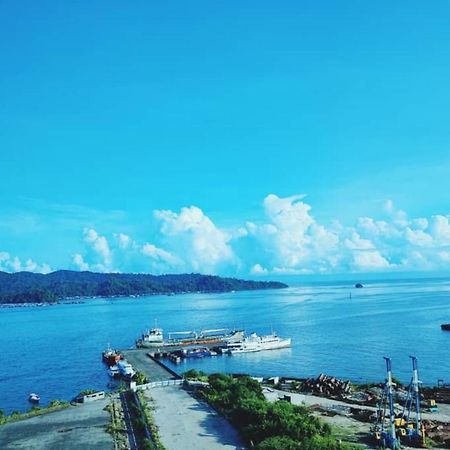 Jesselton Quay Sea View Hotel Kota Kinabalu Exterior foto