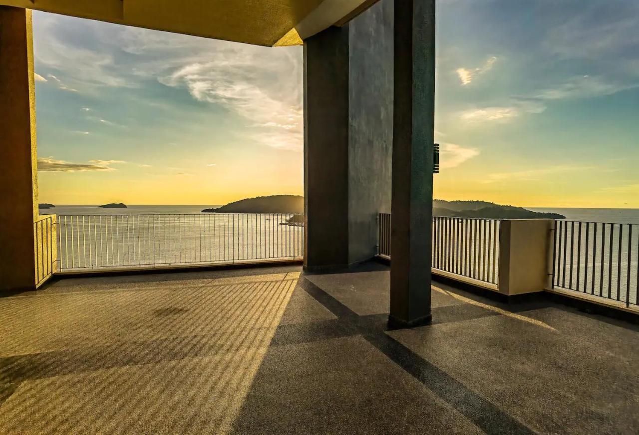 Jesselton Quay Sea View Hotel Kota Kinabalu Exterior foto